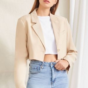 Forever 21 cropped blazer